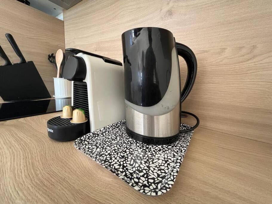 Appartement 4 Personnes Antibes Mer, Piscine, Parking, Tennis, Wifi Exterior foto